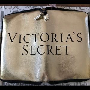 NWT Victoria’s Secret Foldable Duffle Bag